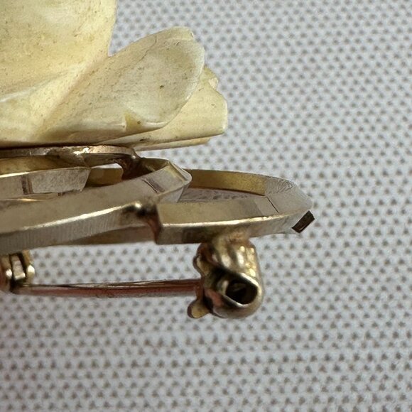 Mid Century Van Dell 1/20 12K Gold Filled Carved Celluloid Rose Brooch Vintage - Picture 10 of 11